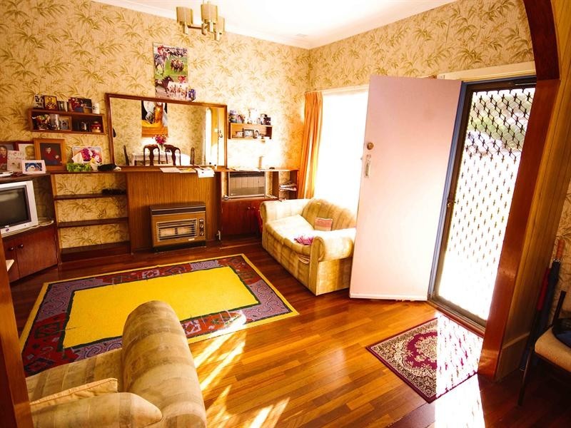 17 Lodesworth Road, Westminster WA 6061