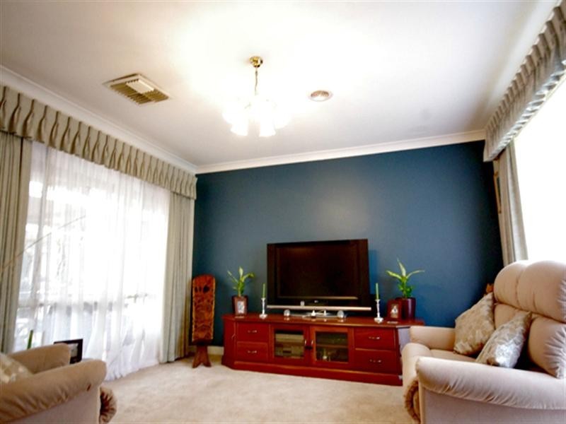 19 Kearney Mews, Marangaroo WA 6064