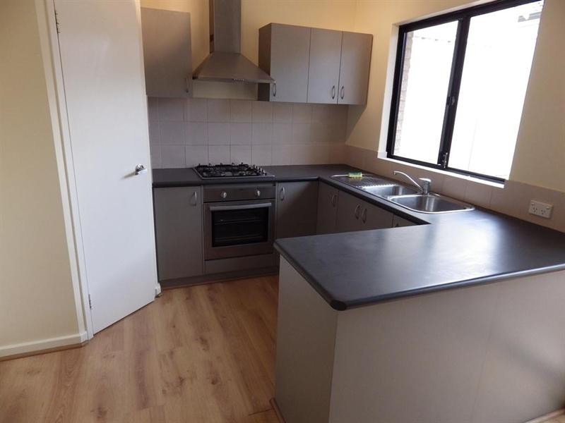 8a Poynings Street, Westminster WA 6061