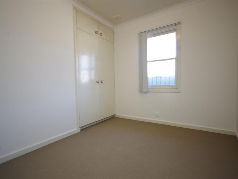 5 Mentone Road, Balga WA 6061