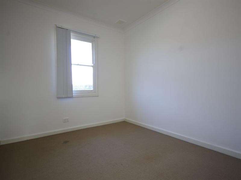 5 Mentone Road, Balga WA 6061