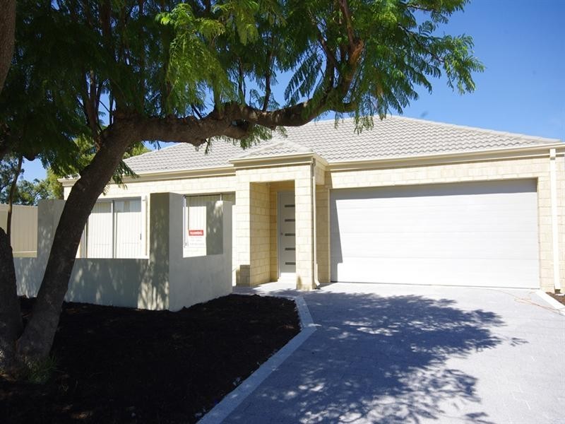 12b Louden Street, Balga WA 6061