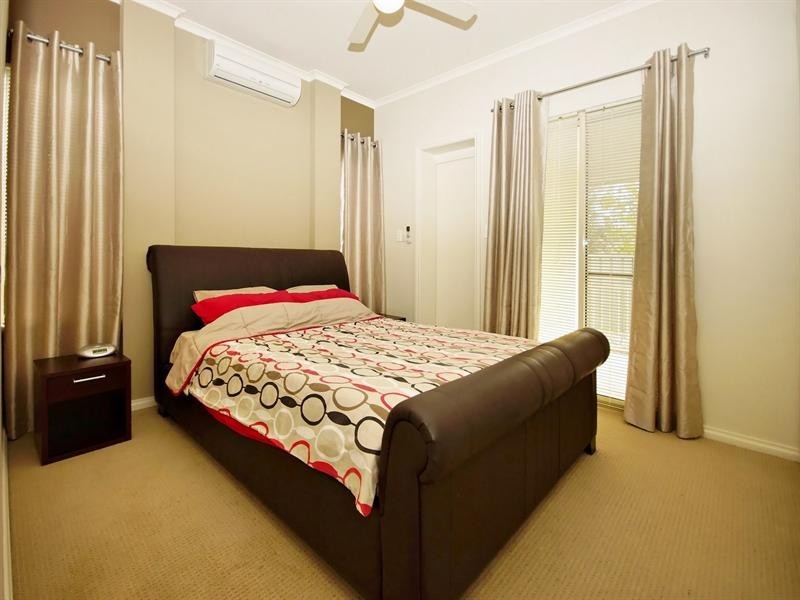 8a Stedham Way, Balga WA 6061