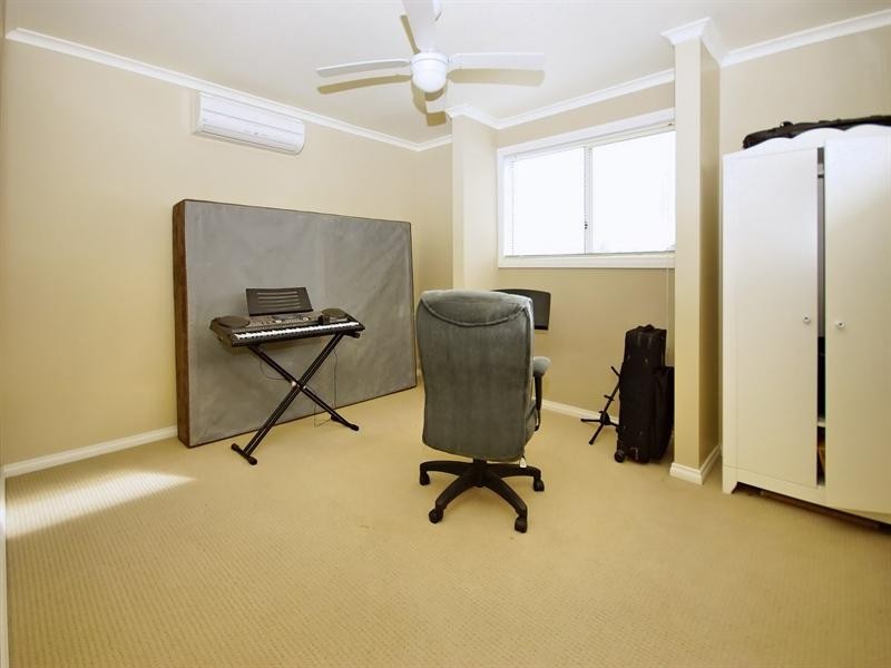 8a Stedham Way, Balga WA 6061