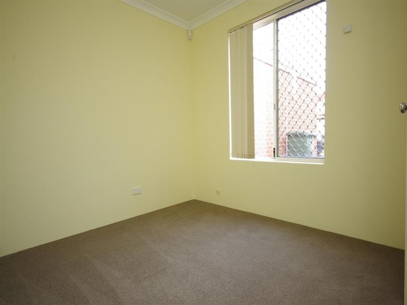 21d Cobham Avenue, Nollamara WA 6061