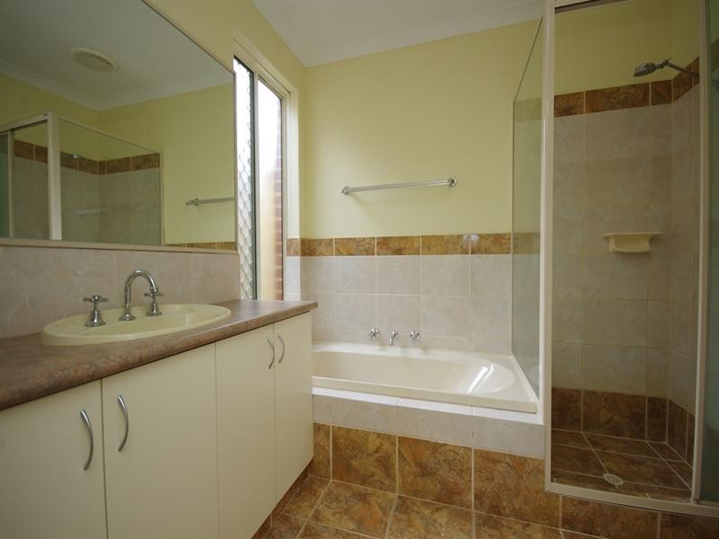 21d Cobham Avenue, Nollamara WA 6061