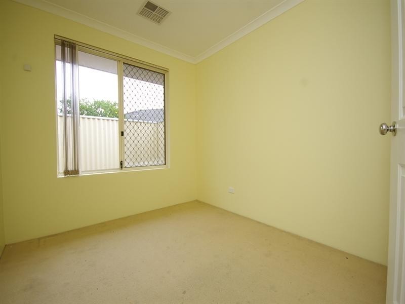 21d Cobham Avenue, Nollamara WA 6061