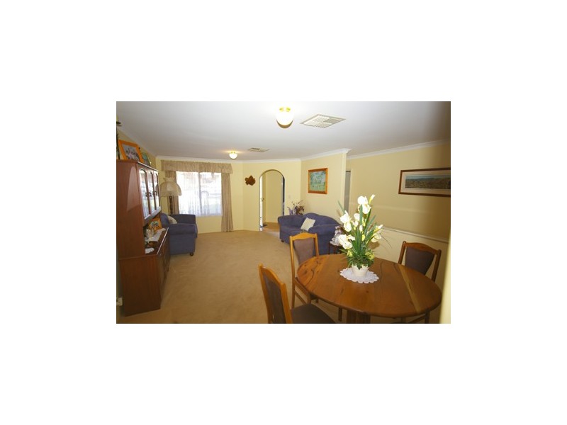 5 Twynam Mews, Ellenbrook WA 6069