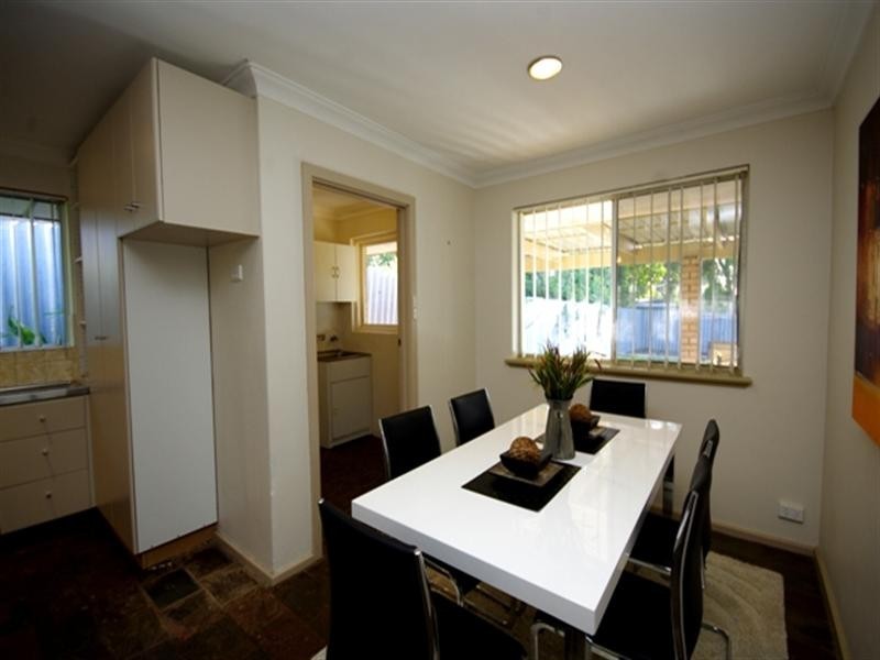 7 Hadleigh Way, Girrawheen WA 6064
