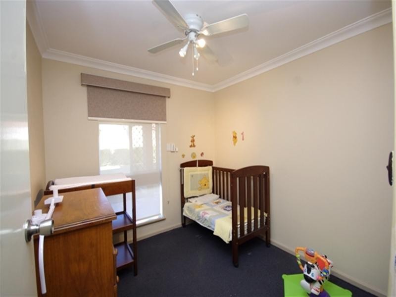 7 Hadleigh Way, Girrawheen WA 6064