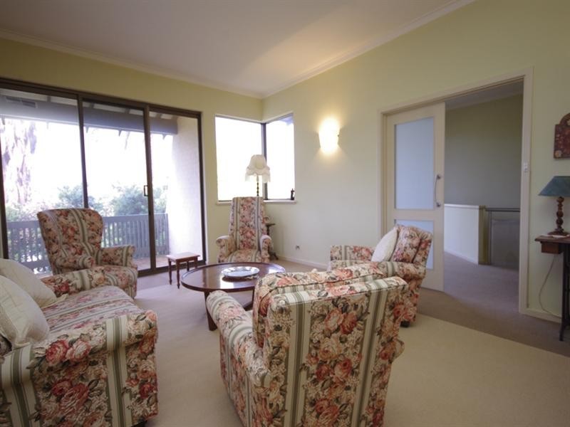 19 Seymour Avenue, Dianella WA 6059