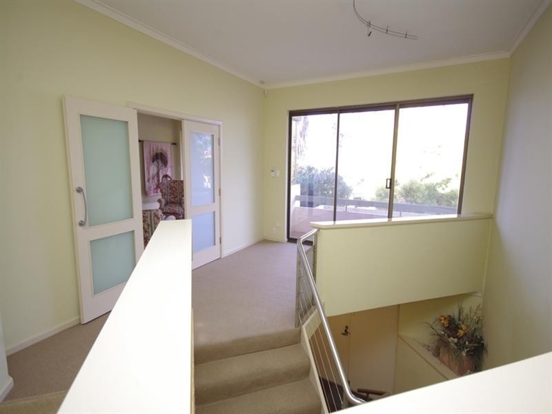 19 Seymour Avenue, Dianella WA 6059