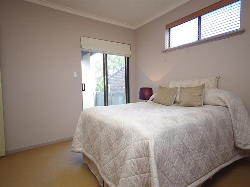 19 Seymour Avenue, Dianella WA 6059