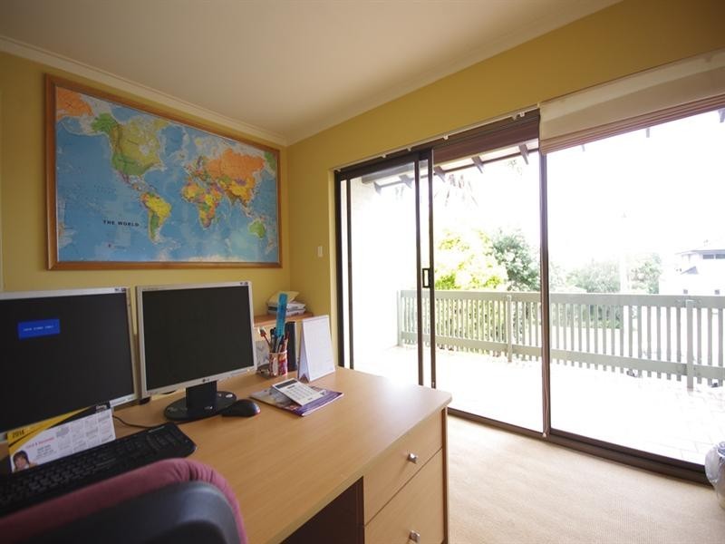 19 Seymour Avenue, Dianella WA 6059