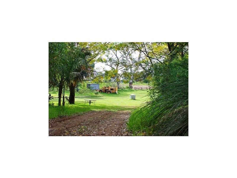 4 Dayrell Road, Nowergup WA 6032