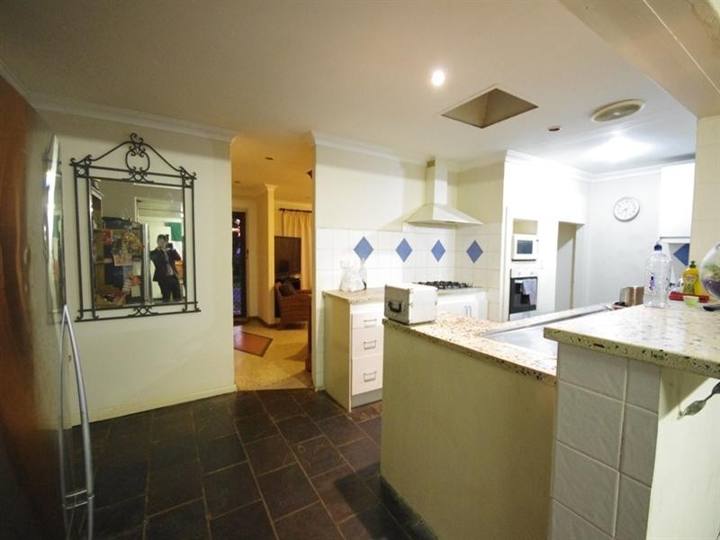 10 Gameson Way, Girrawheen WA 6064