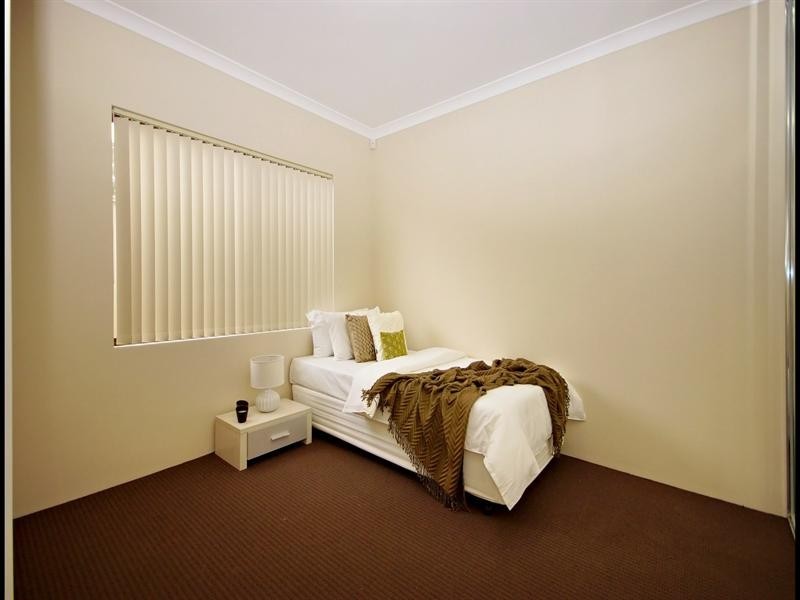 14b Tratton Street, Balga WA 6061