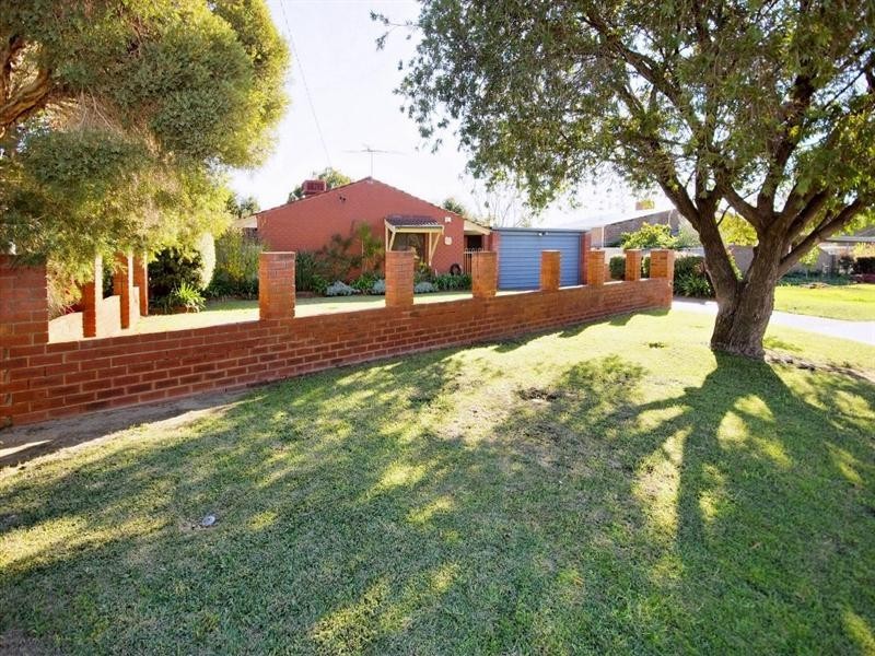 9 Ashness Close, Balga WA 6061