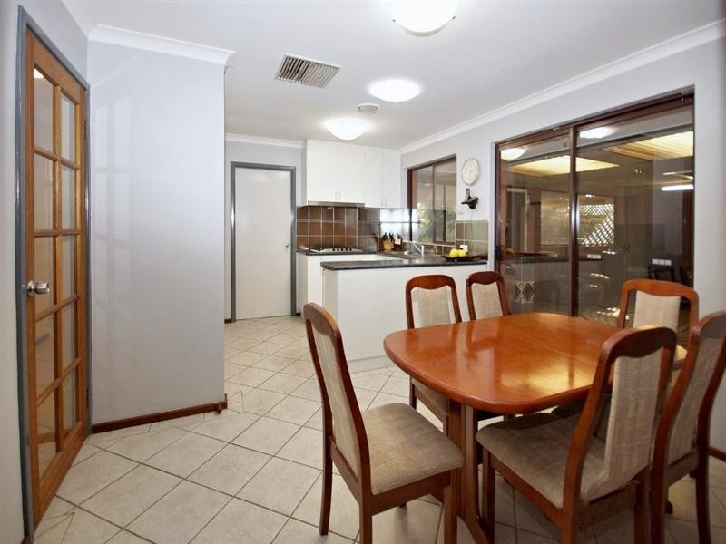 9 Ashness Close, Balga WA 6061