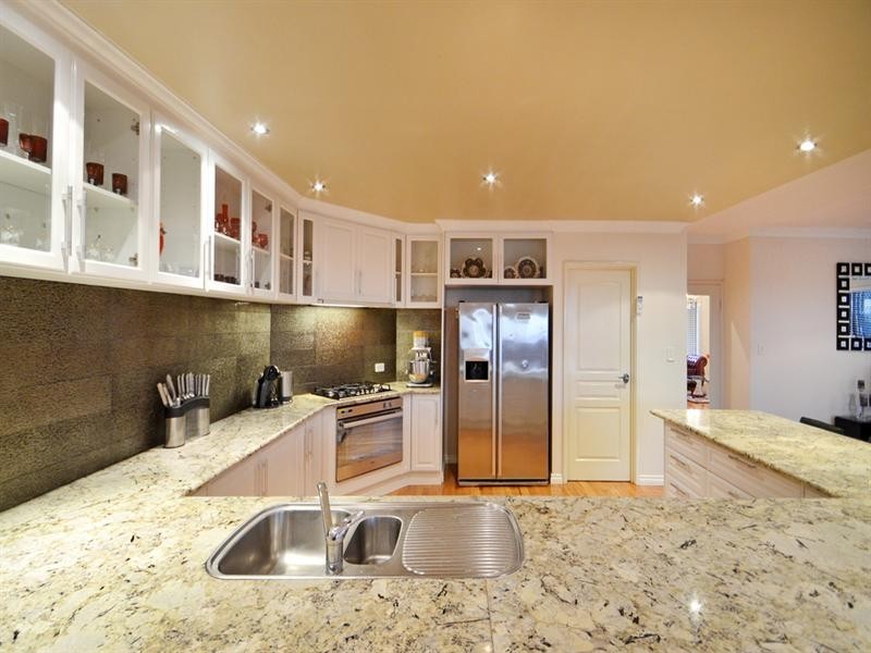 21 Samphire Heights, Landsdale WA 6065