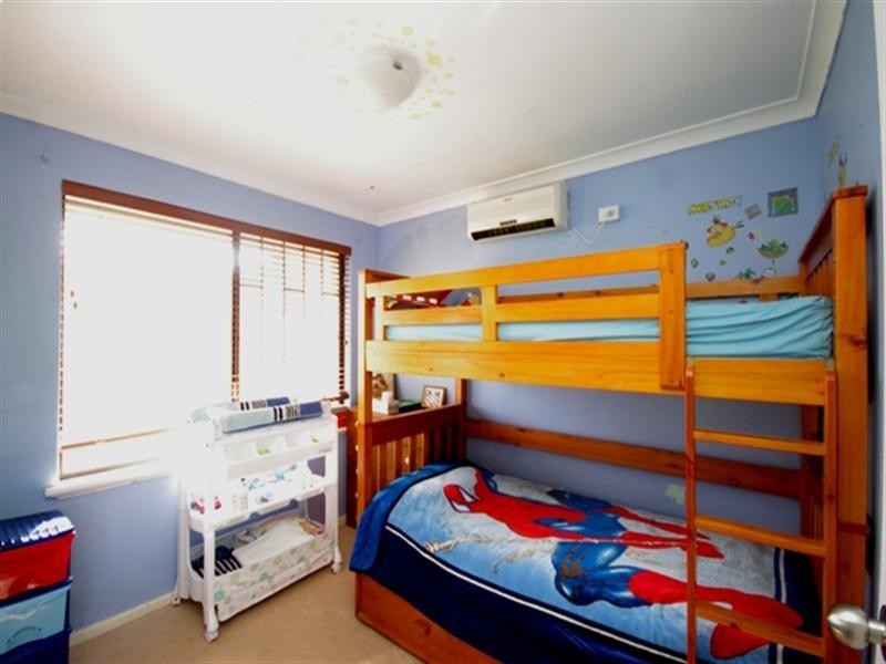 15 Pelham Way, Girrawheen WA 6064