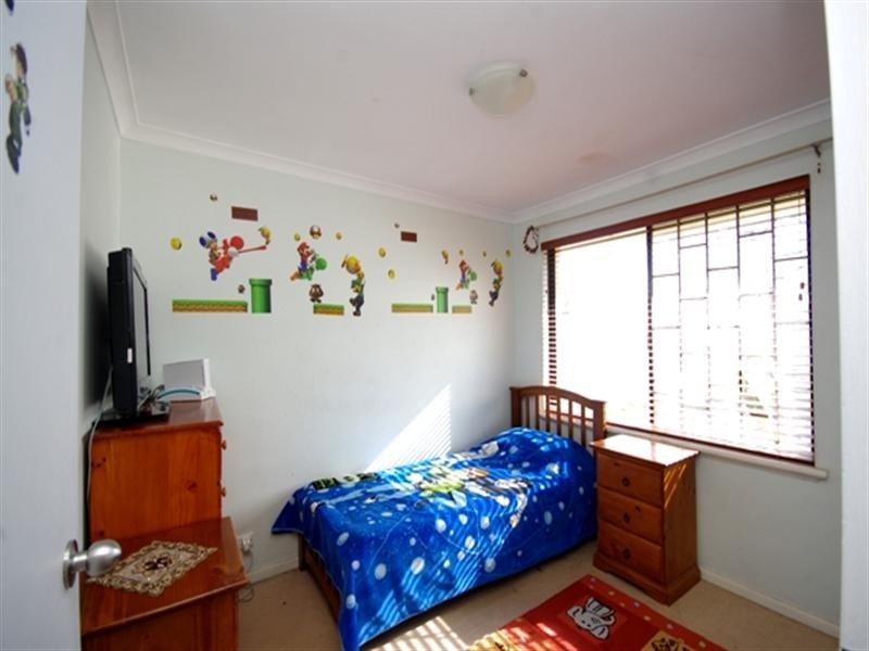 15 Pelham Way, Girrawheen WA 6064