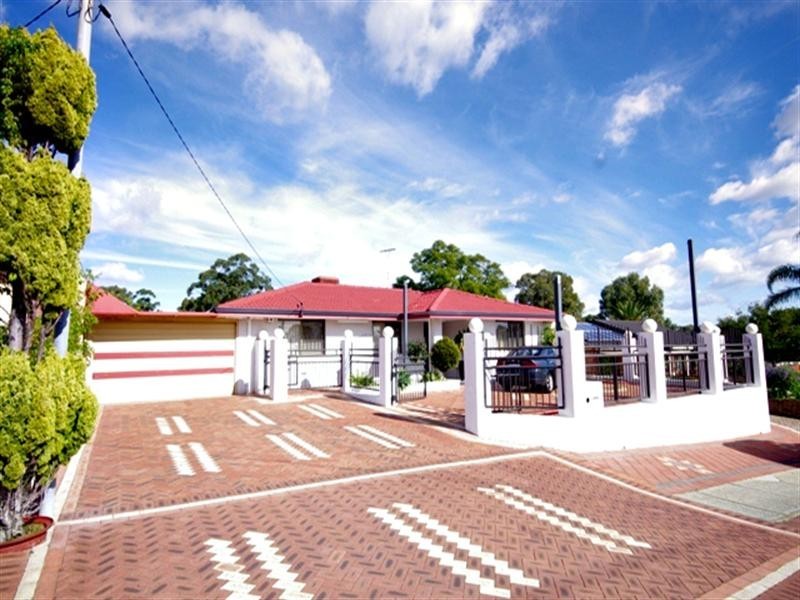 47 Hudson Avenue, Girrawheen WA 6064