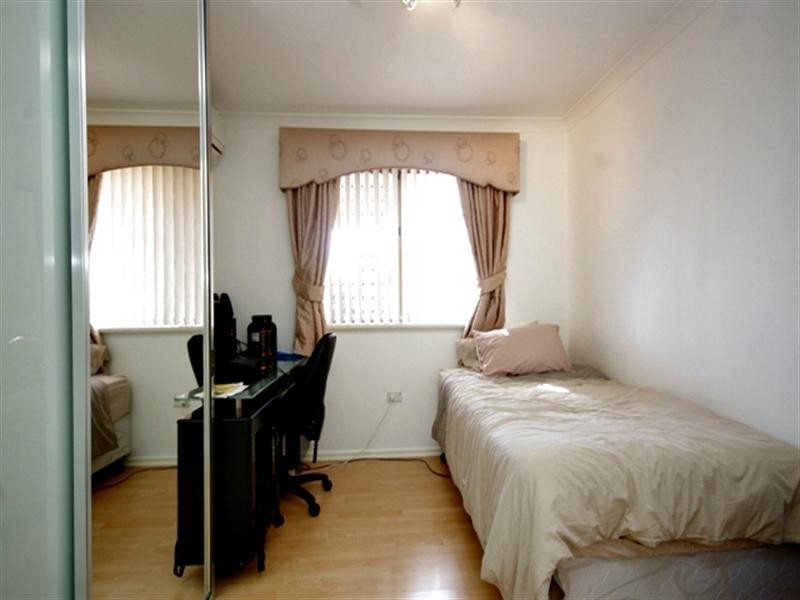 47 Hudson Avenue, Girrawheen WA 6064