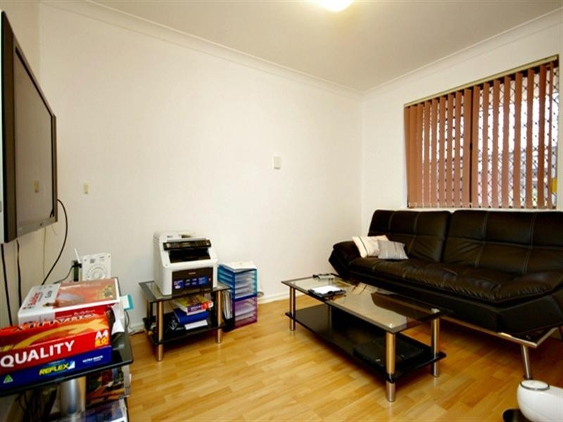 47 Hudson Avenue, Girrawheen WA 6064