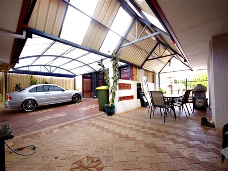 47 Hudson Avenue, Girrawheen WA 6064