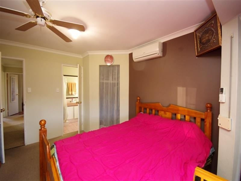 21 River Fig Place, Alexander Heights WA 6064