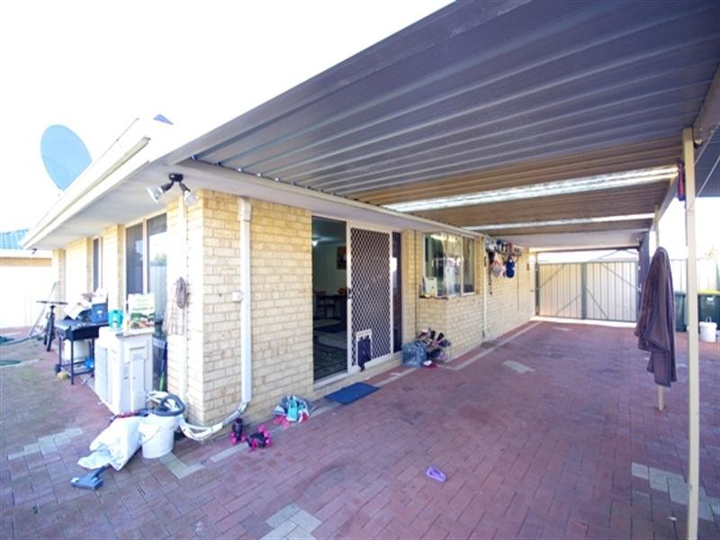 21 River Fig Place, Alexander Heights WA 6064