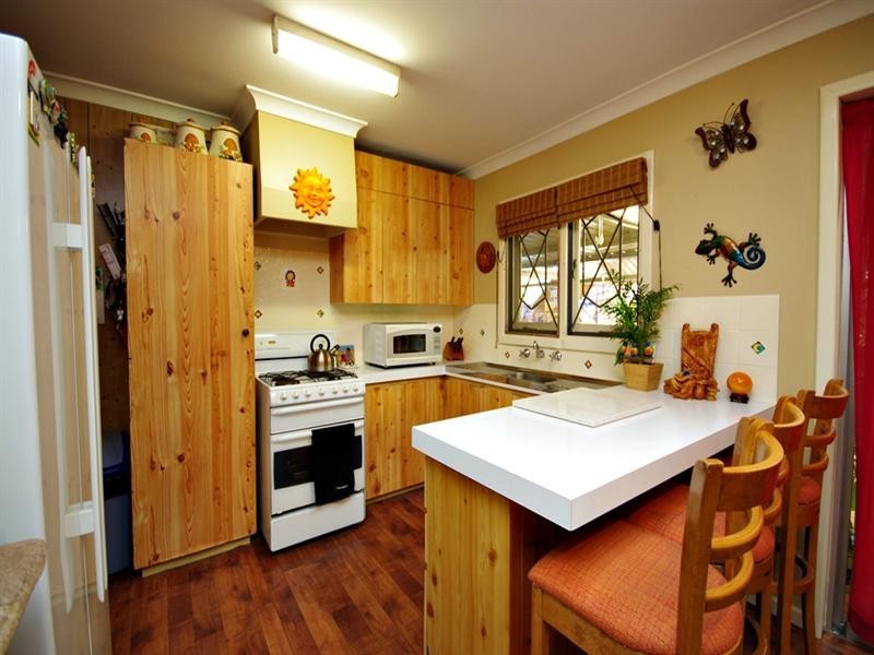 22 Roydon Way, Girrawheen WA 6064