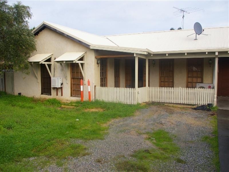 19 Newbury Street, Balga WA 6061