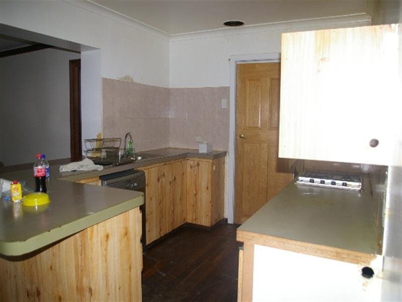 19 Newbury Street, Balga WA 6061