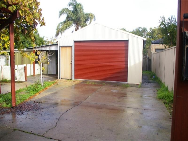 19 Newbury Street, Balga WA 6061