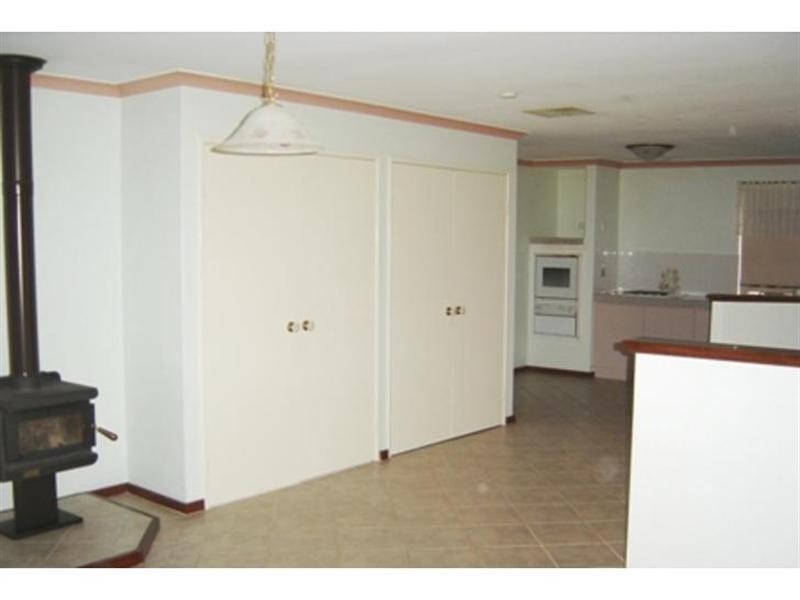 3 Wake Court, Redcliffe WA 6104