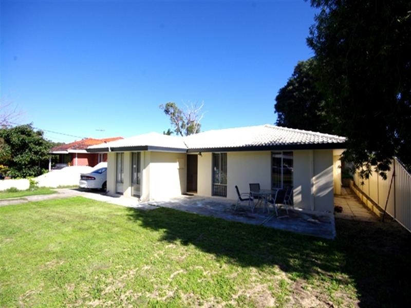 56 Golders Way, Girrawheen WA 6064