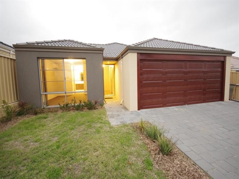 7 Ferrara Way, Girrawheen WA 6064