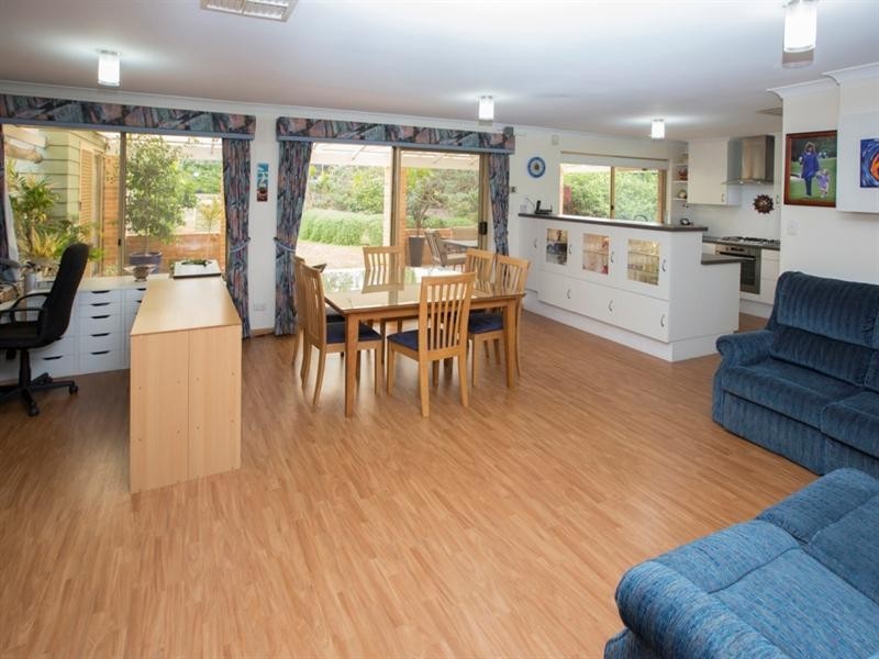 92 Apple Blossom Drive, Mirrabooka WA 6061