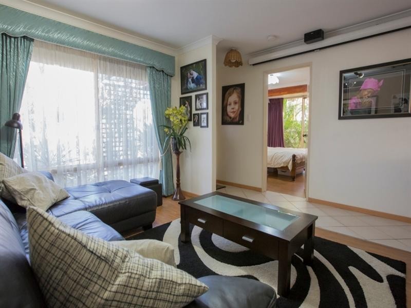 92 Apple Blossom Drive, Mirrabooka WA 6061