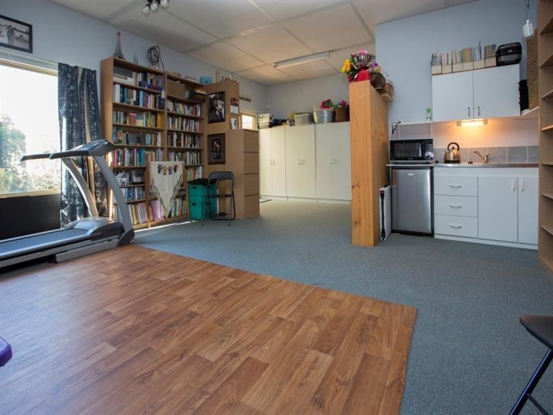 92 Apple Blossom Drive, Mirrabooka WA 6061