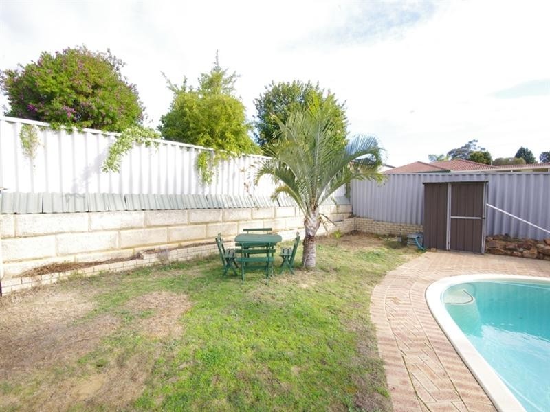 15 Manna Close, Mirrabooka WA 6061