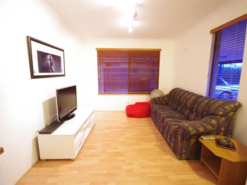 8 Wanarra Close, Ellenbrook WA 6069