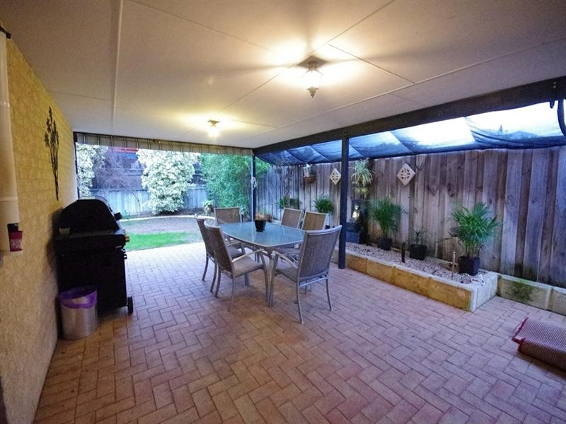 8 Wanarra Close, Ellenbrook WA 6069