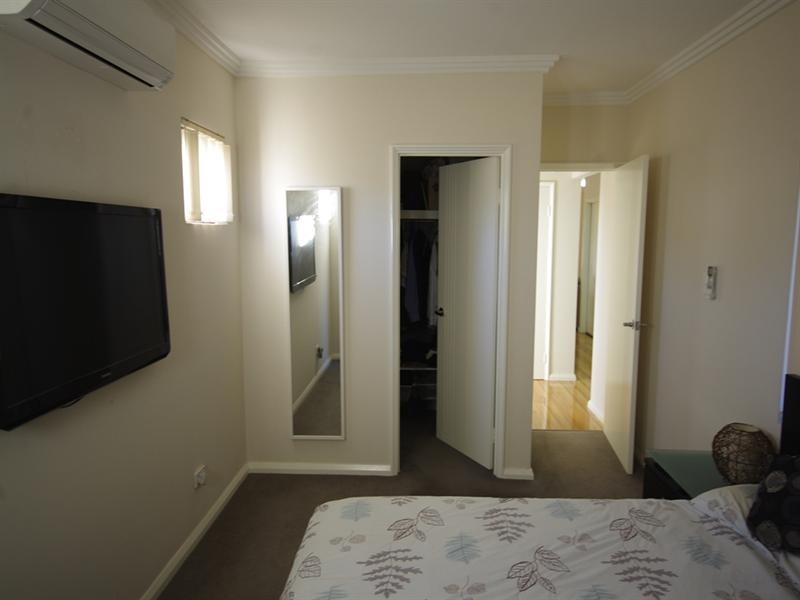 23c Mirrabooka Avenue, Nollamara WA 6061