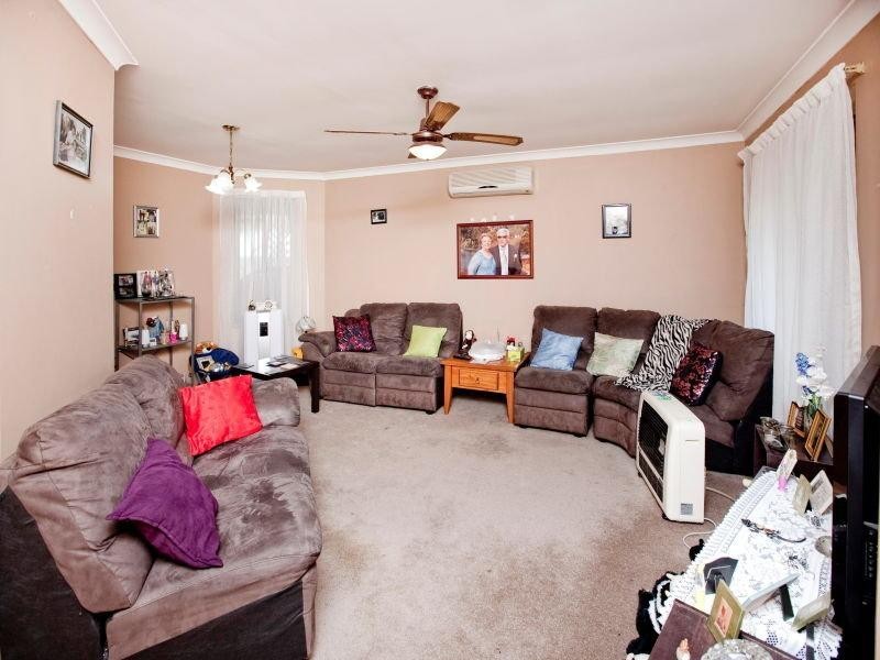 22 Liquidamber Heights, Mirrabooka WA 6061