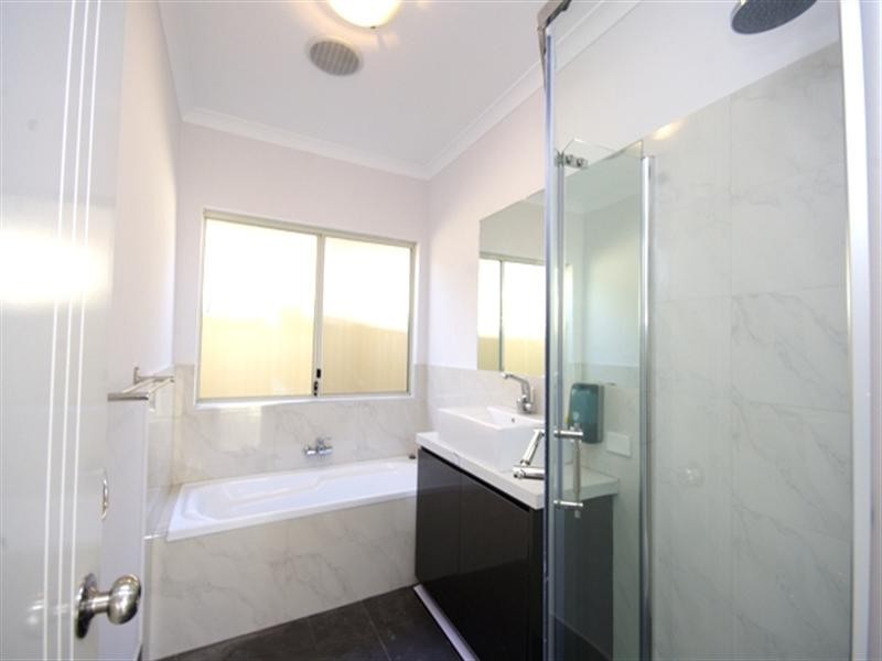 35 Wallington Road, Balga WA 6061