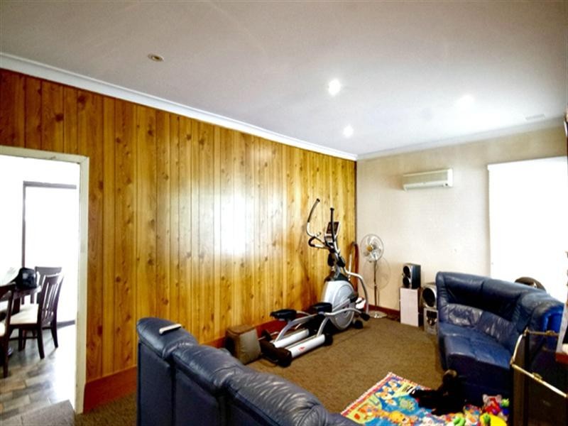 25 Selhurst Way, Balga WA 6061