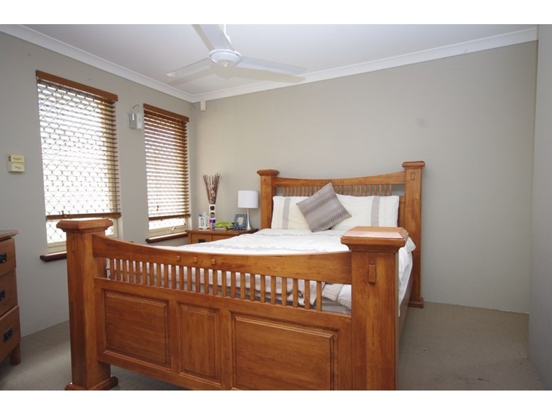 17 Ungaroo Road, Westminster WA 6061